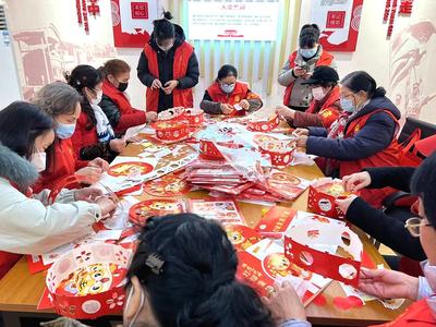 吃湯圓猜燈謎做花燈.蔡甸群眾其樂融融鬧元宵
