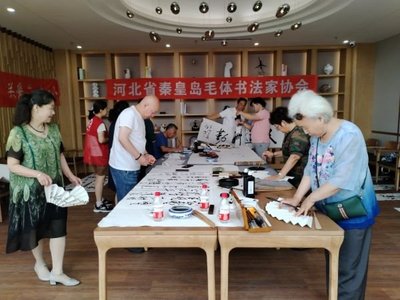 社企聯(lián)動增權能 社工服務助康養(yǎng) 北戴河東山街道社工站組織居民開展康養(yǎng)文化活動