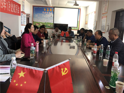 學(xué)校工作組赴鹽源縣長(zhǎng)麻村開展精準(zhǔn)扶貧